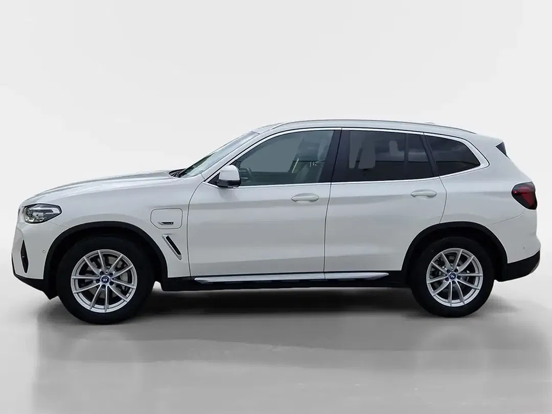 BMW X3 - Thumbnail 4
