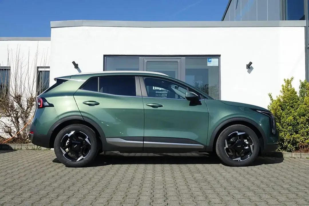 Kia Sportage - Thumbnail 2