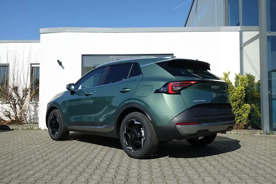 Kia Sportage - Thumbnail 3