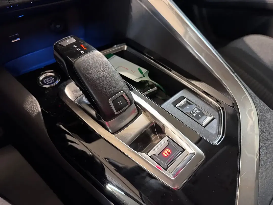 Peugeot 5008 - Thumbnail 13