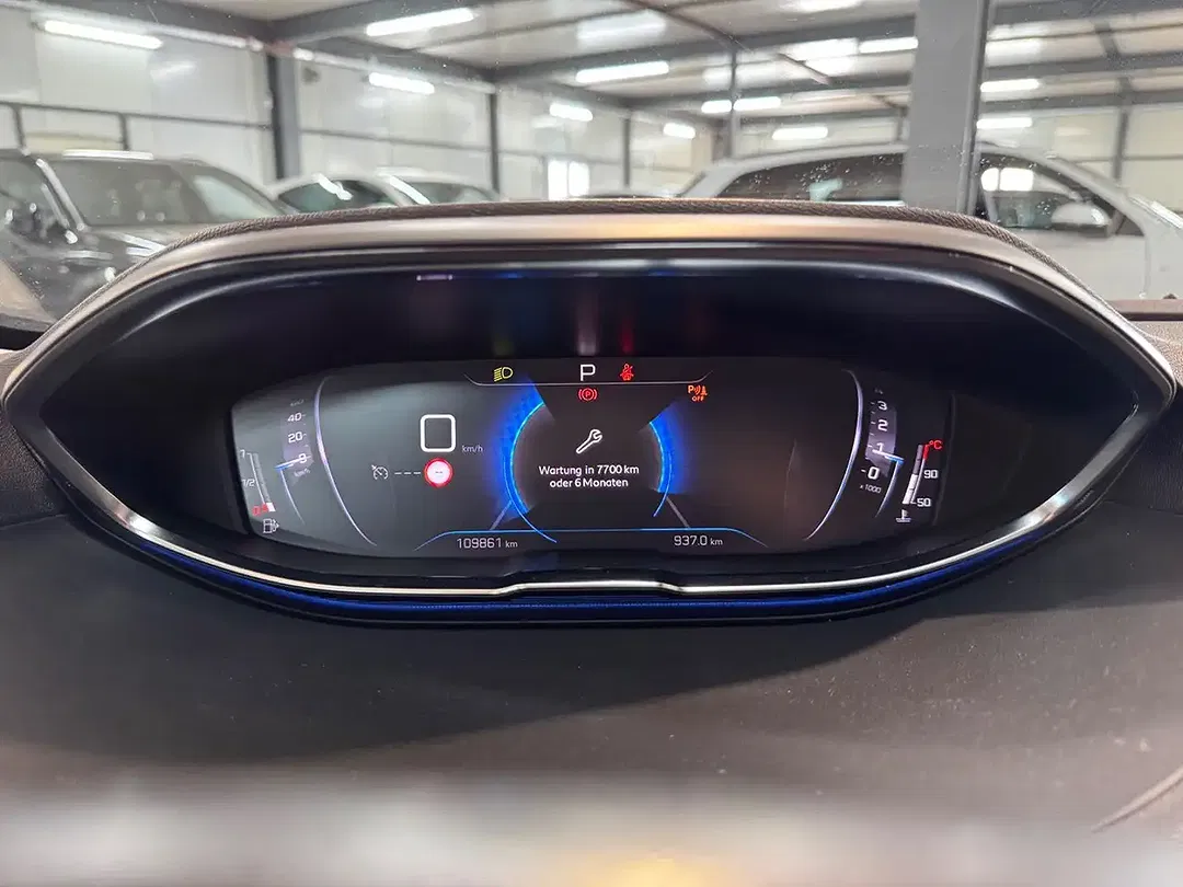 Peugeot 5008 - Thumbnail 7
