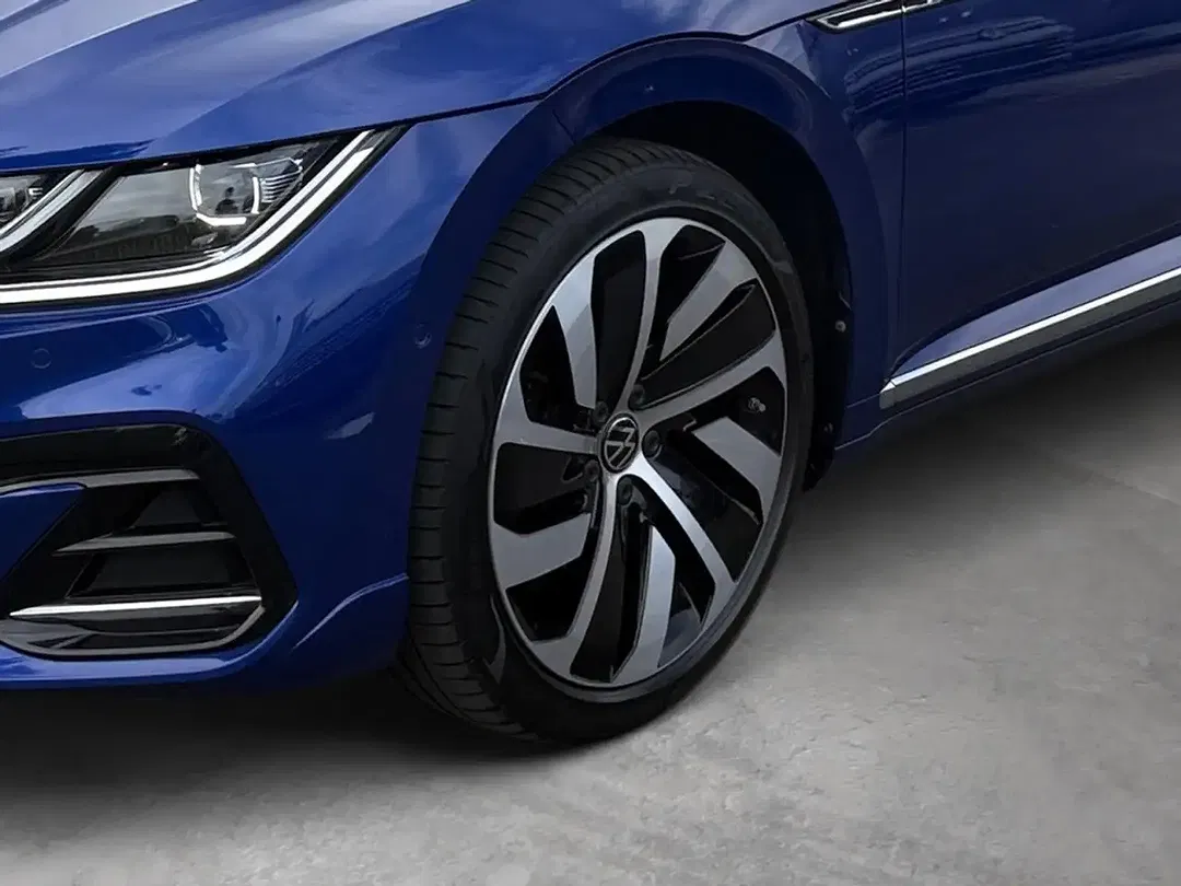 Volkswagen Arteon - Thumbnail 9
