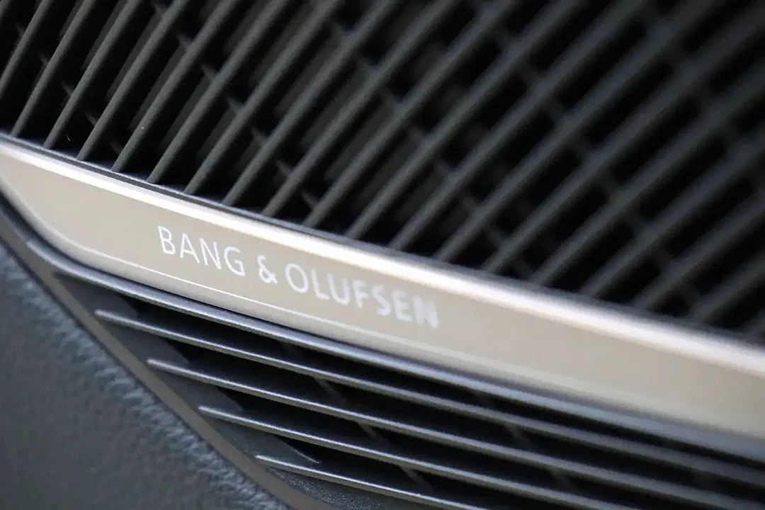 Audi RS4 - Thumbnail 19