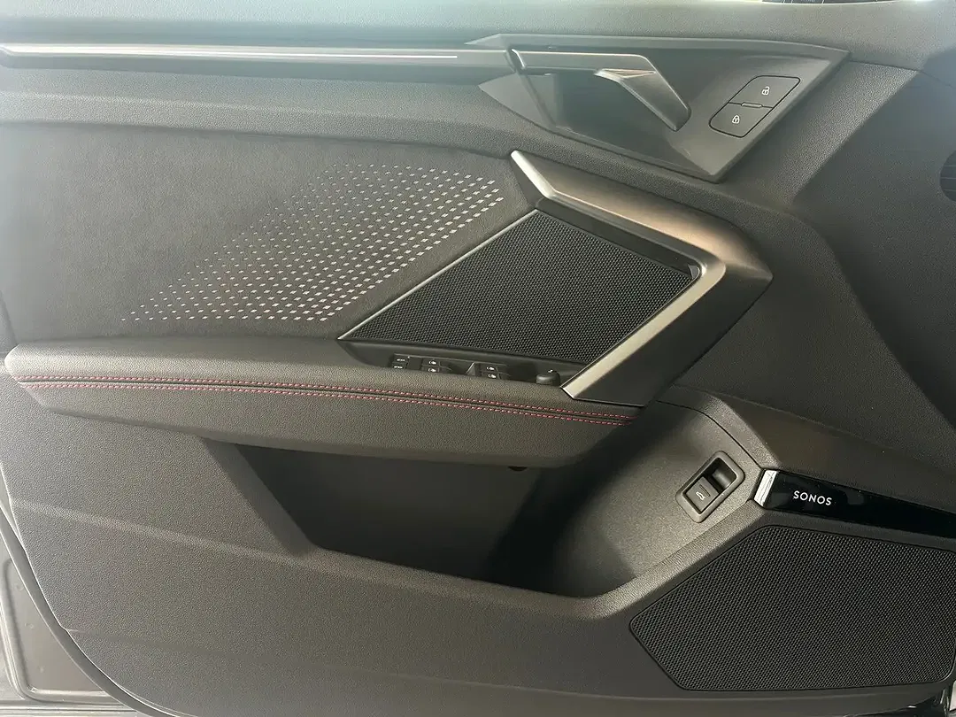 Audi RS3 - Thumbnail 13