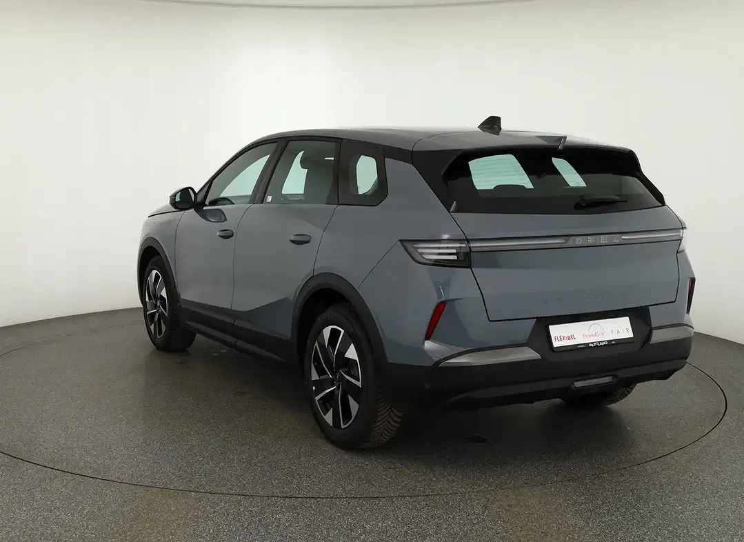 Opel Grandland - Thumbnail 2