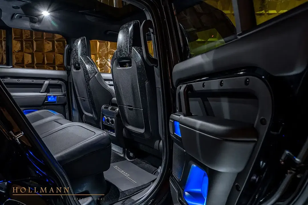 Land Rover Defender - Thumbnail 13