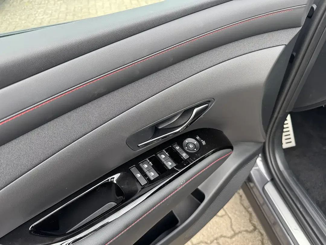 Hyundai TUCSON - Thumbnail 10