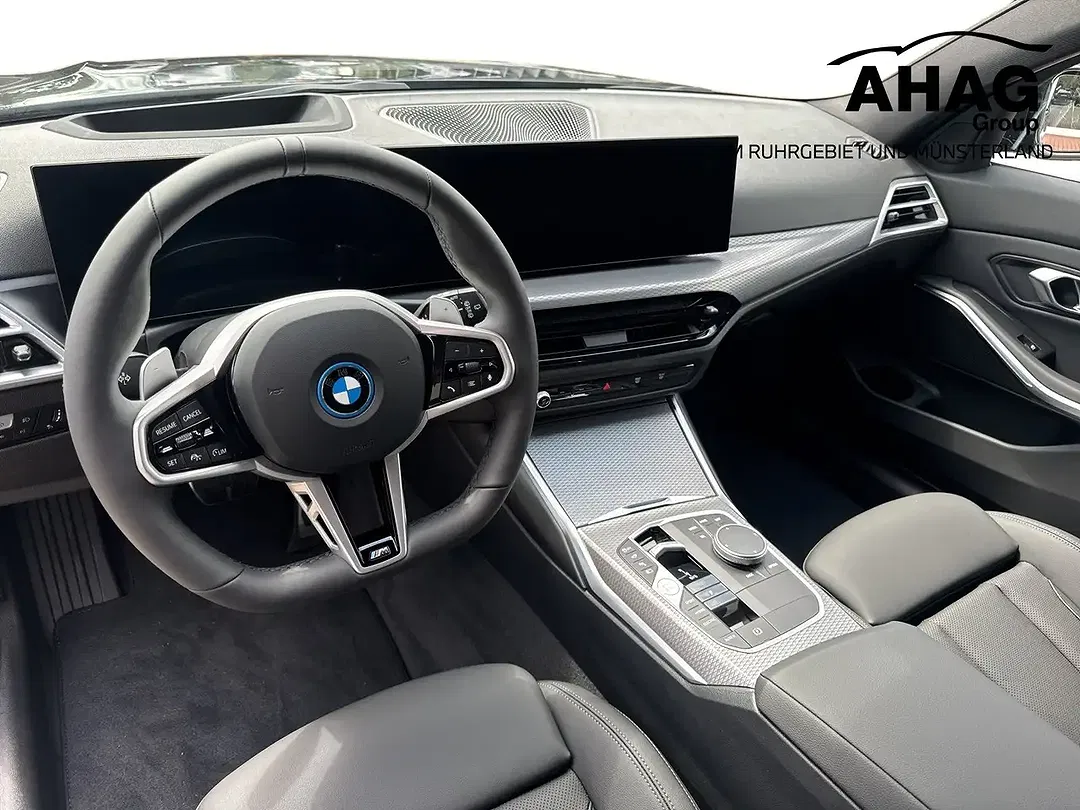 BMW 330 - Thumbnail 8