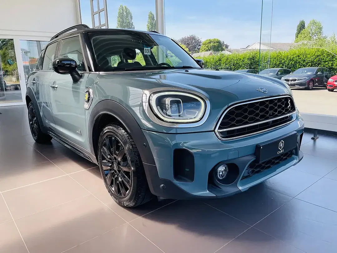 MINI Cooper SE Countryman - Thumbnail 3