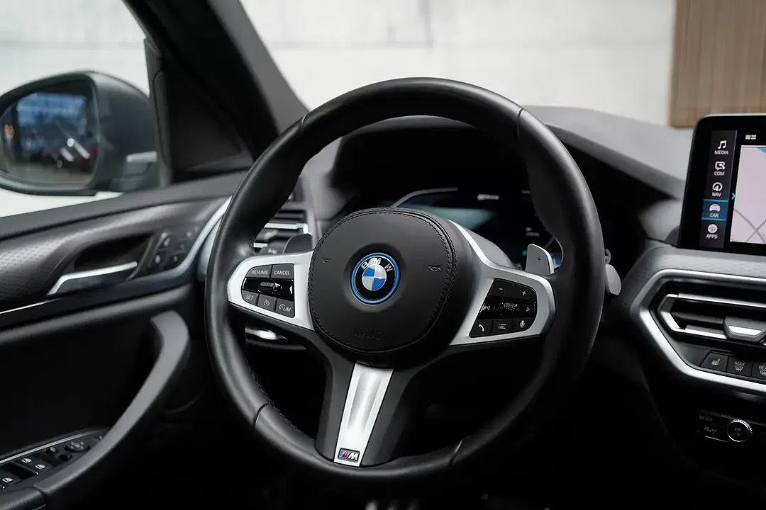 BMW X3 - Thumbnail 11