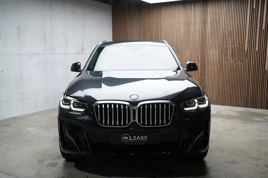 BMW X3 - Thumbnail 3