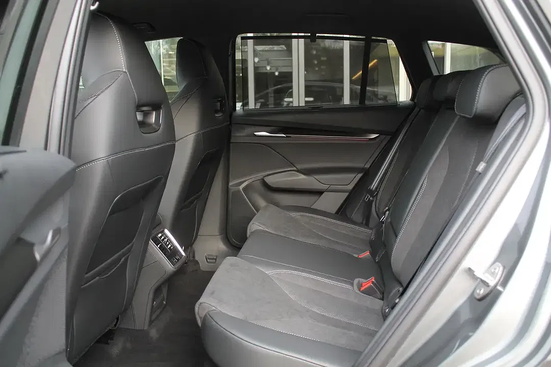 Skoda Enyaq - Thumbnail 15