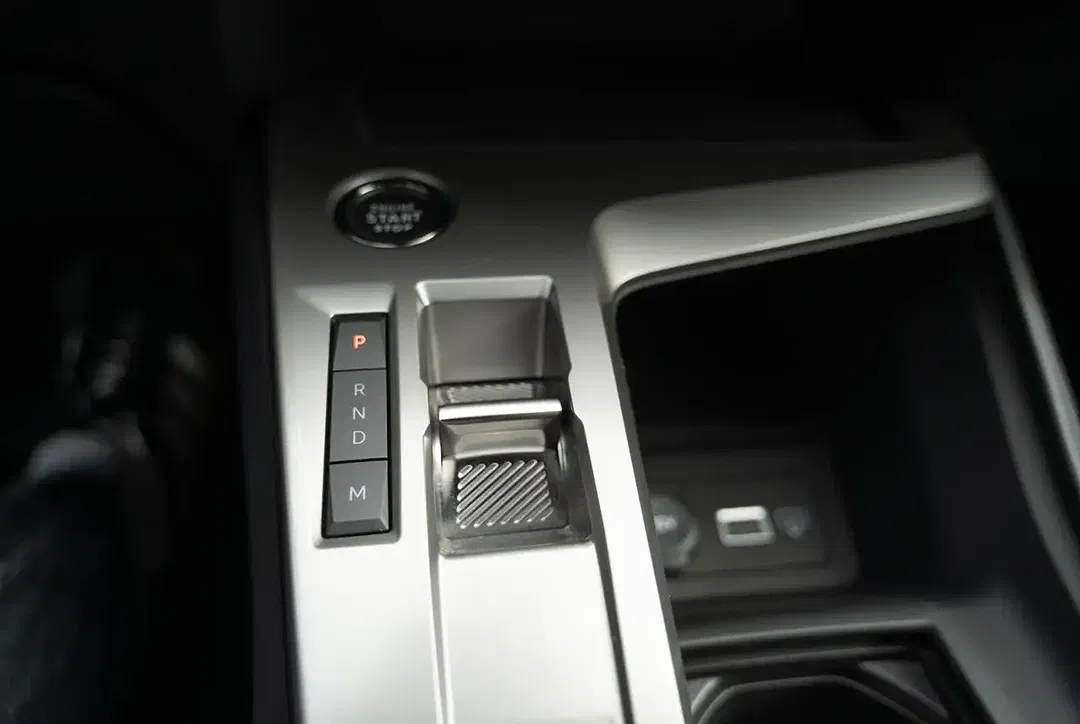 Peugeot 308 - Thumbnail 10