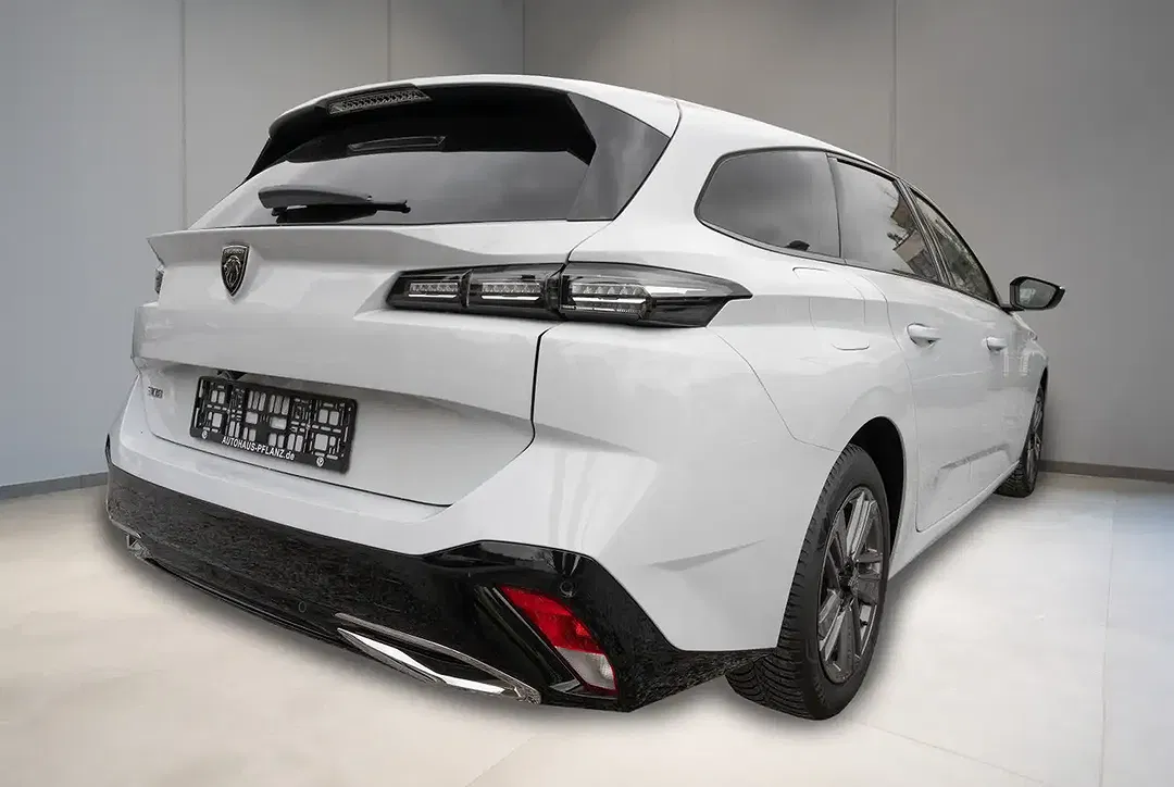 Peugeot 308 - Thumbnail 3