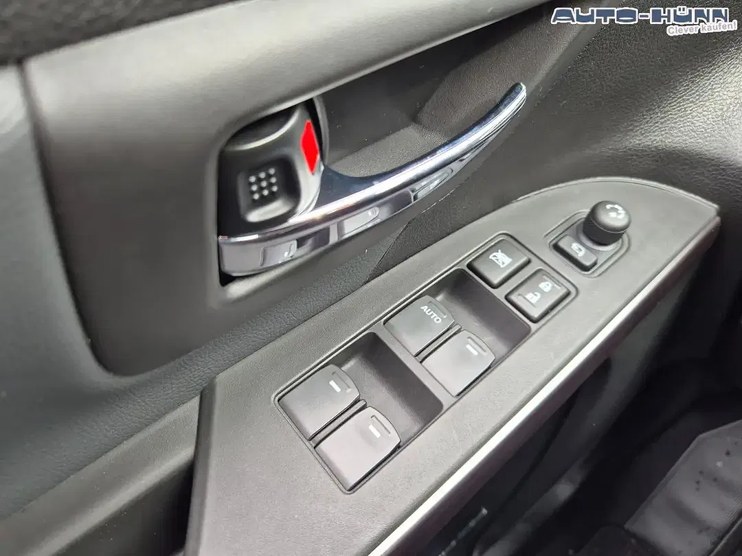 Suzuki S-Cross - Thumbnail 13