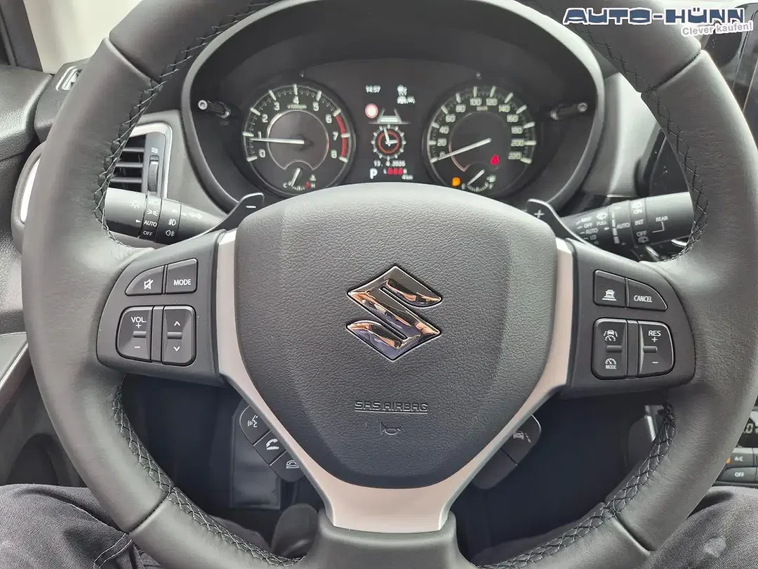 Suzuki S-Cross - Thumbnail 15