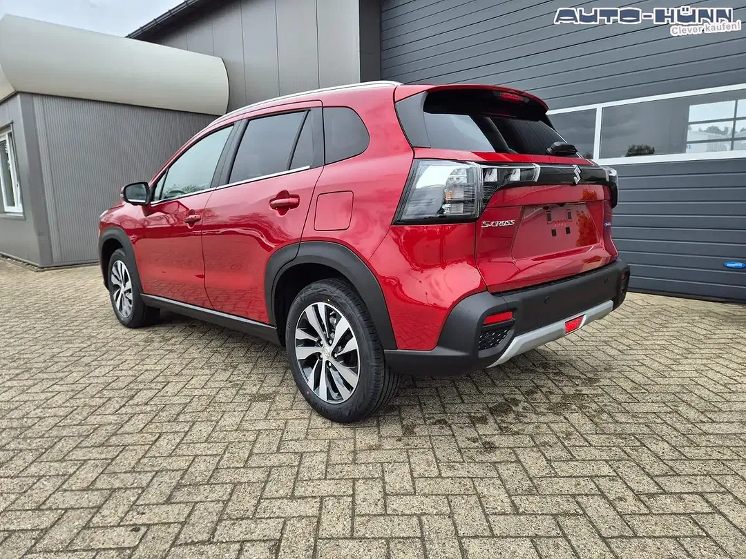Suzuki S-Cross - Thumbnail 3