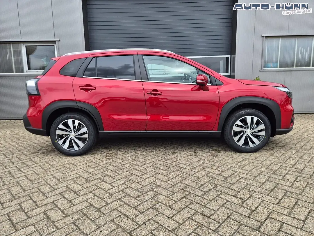 Suzuki S-Cross - Thumbnail 6