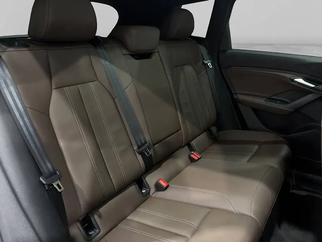 Audi Q6 e-tron - Thumbnail 12