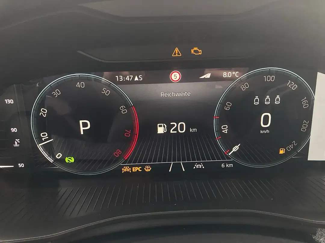 Skoda Scala - Thumbnail 12