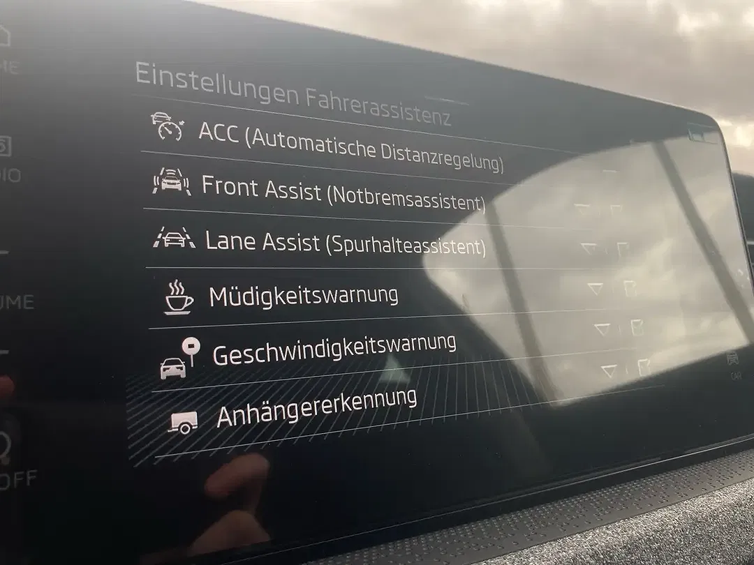 Skoda Scala - Thumbnail 14