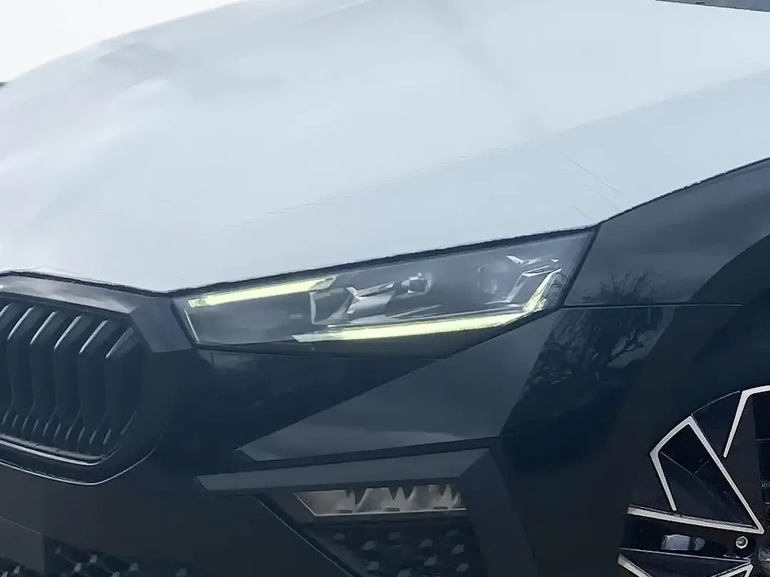 Skoda Scala - Thumbnail 5