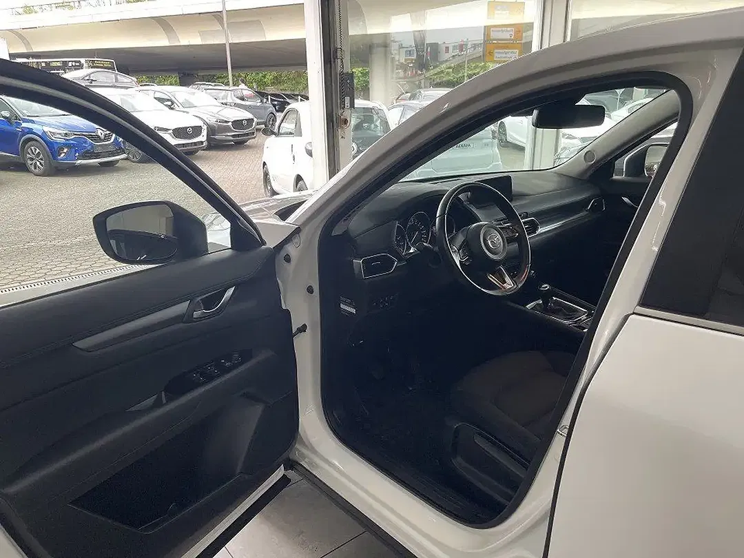 Mazda CX-5 - Thumbnail 4
