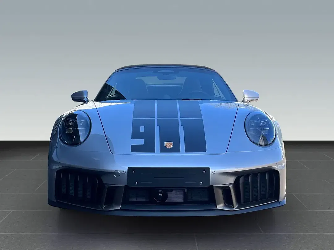 Porsche 992 - Thumbnail 6