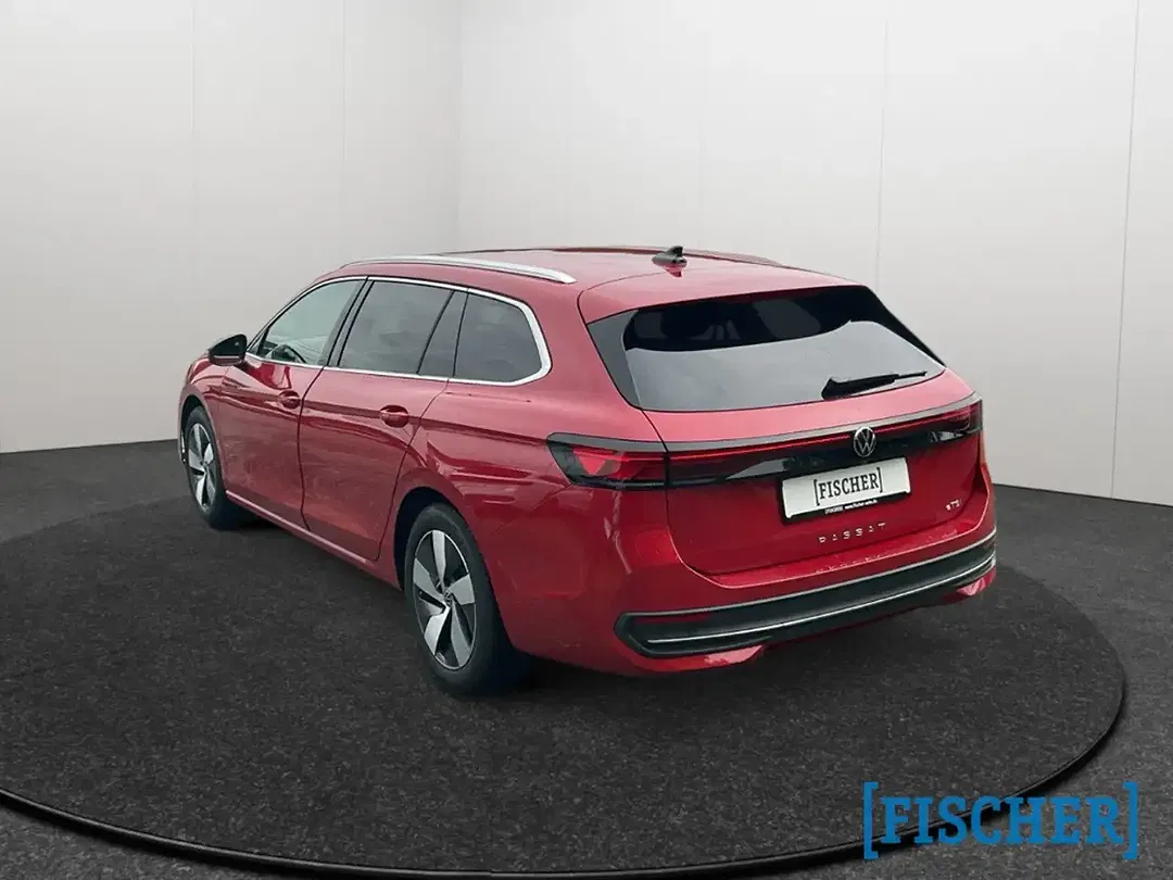 Volkswagen Passat Variant - Thumbnail 4