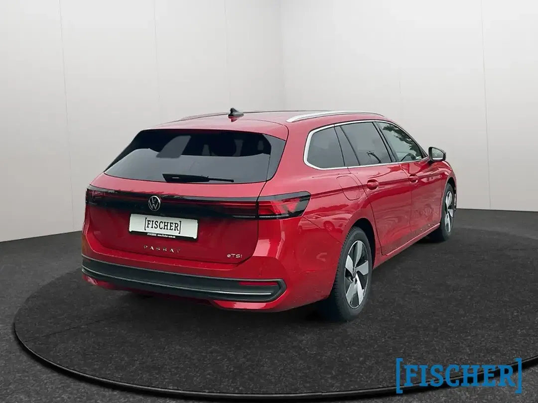 Volkswagen Passat Variant - Thumbnail 6