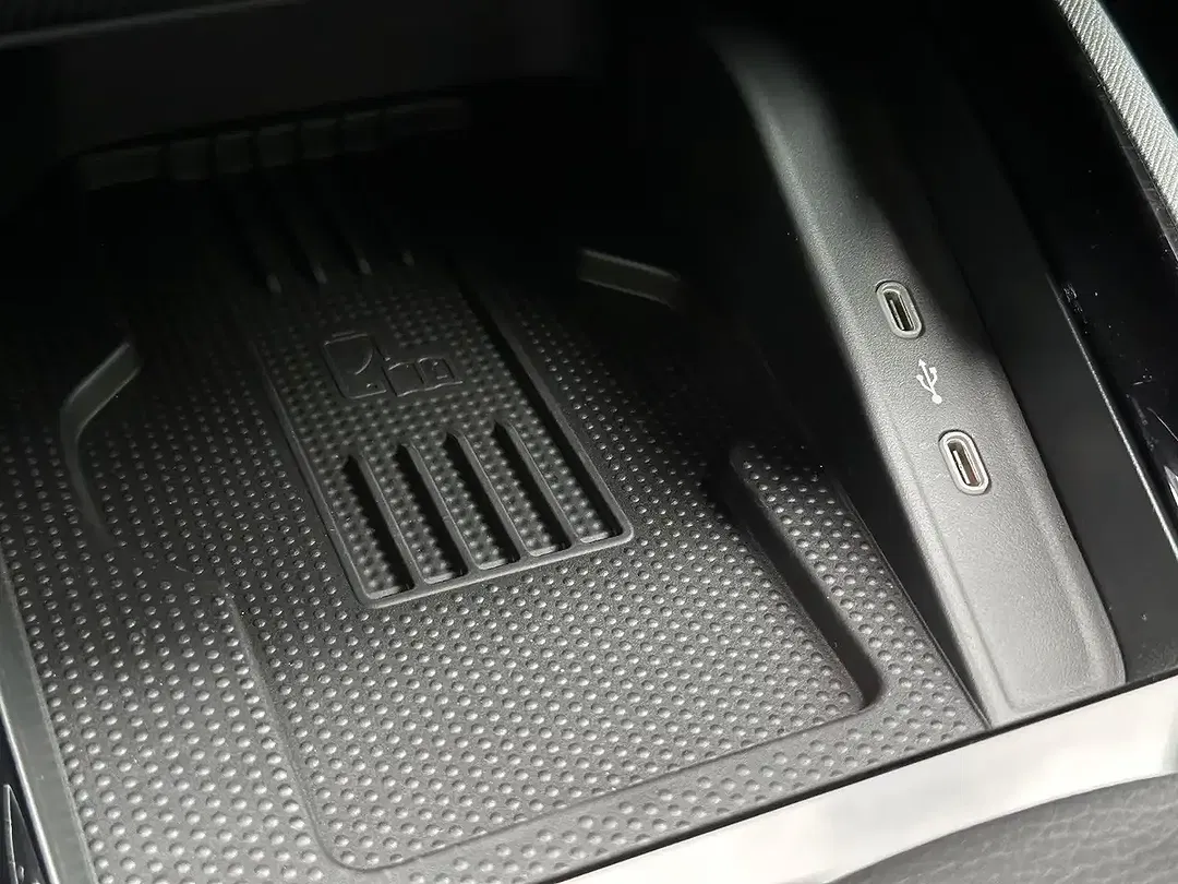 Skoda Kamiq - Thumbnail 12