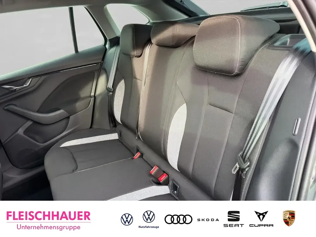 Skoda Scala - Thumbnail 10
