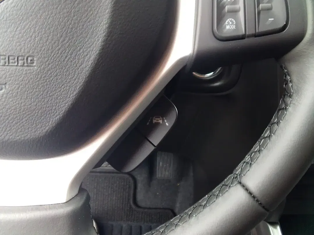 Suzuki Vitara - Thumbnail 15
