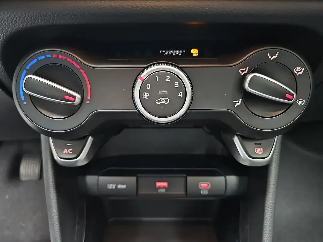 Kia Picanto - Thumbnail 11