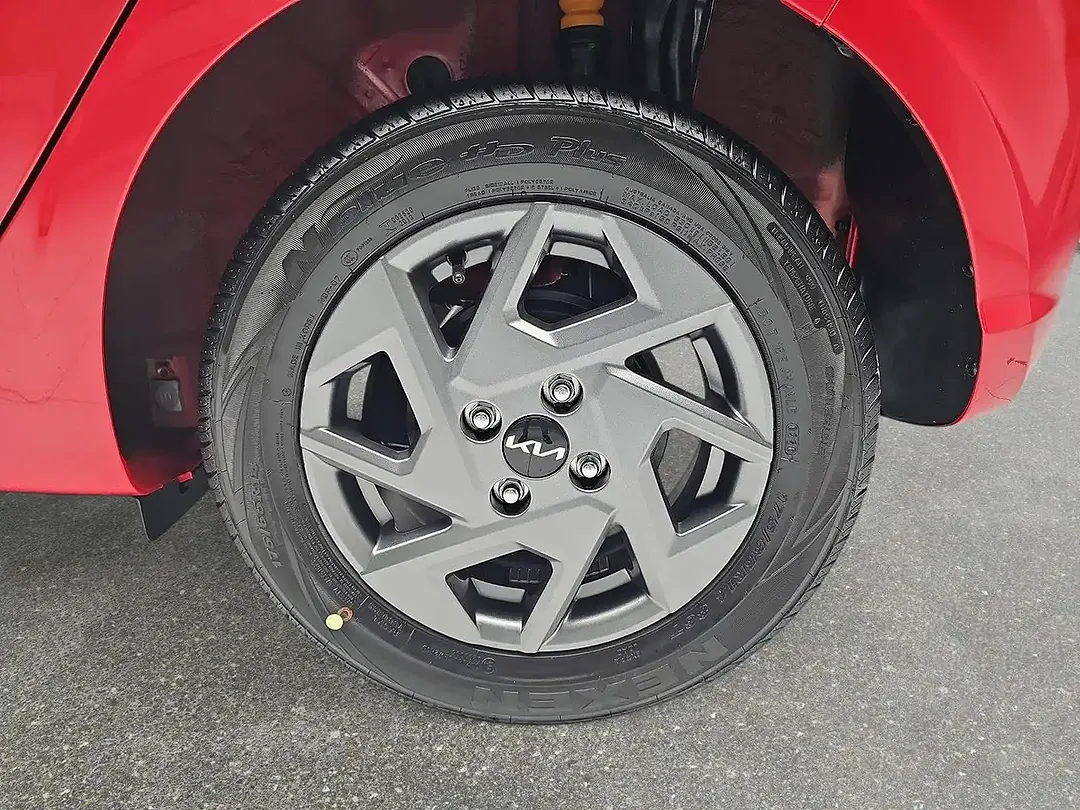 Kia Picanto - Thumbnail 6