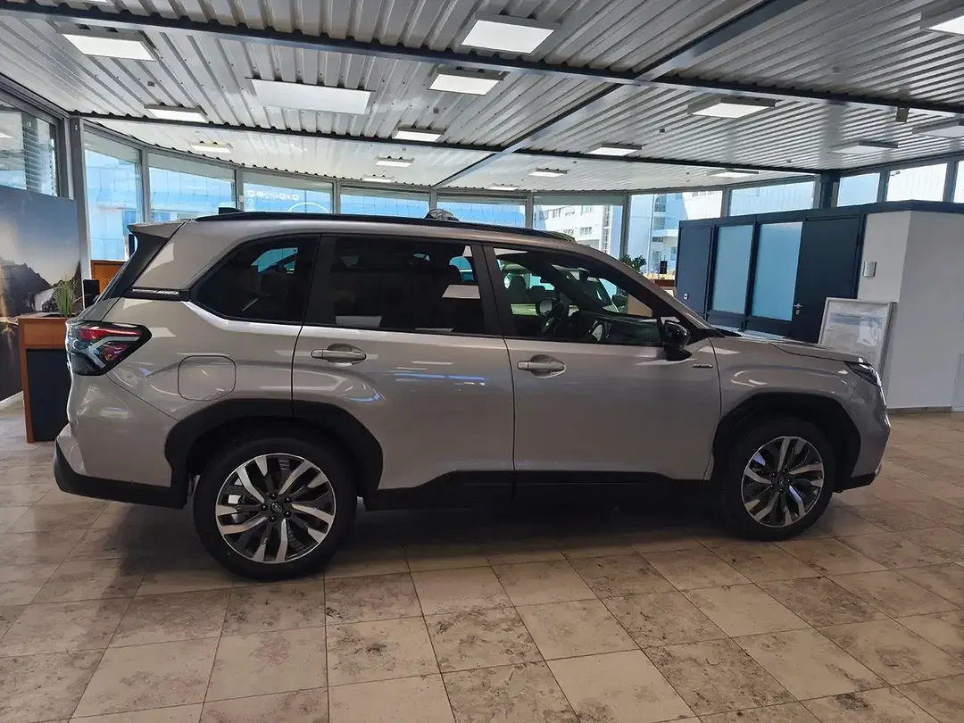 Subaru Forester - Thumbnail 6