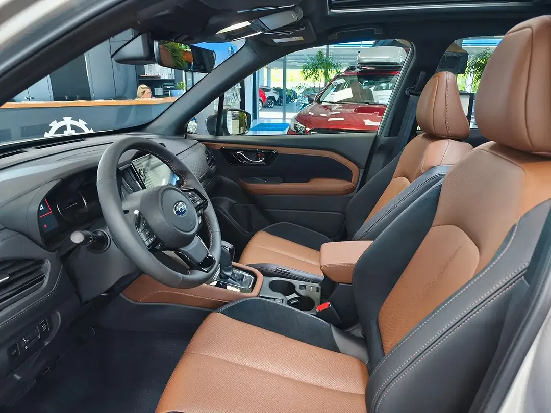 Subaru Forester - Thumbnail 9