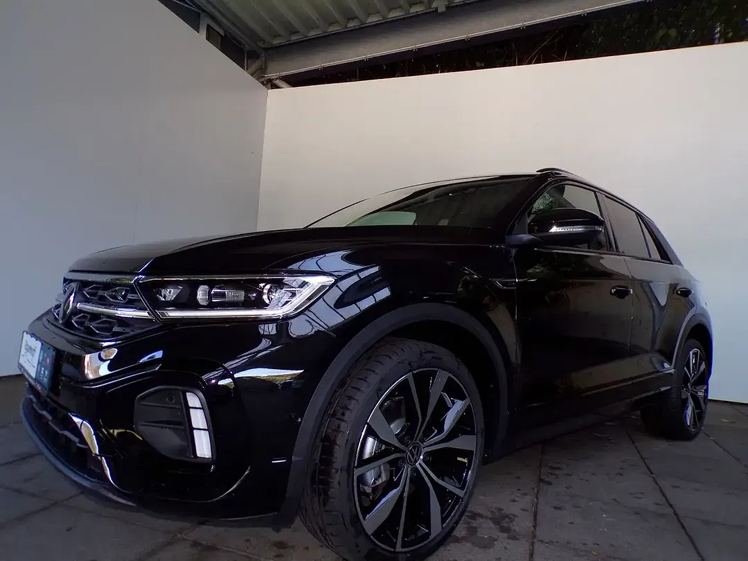 Volkswagen T-Roc - Thumbnail 4