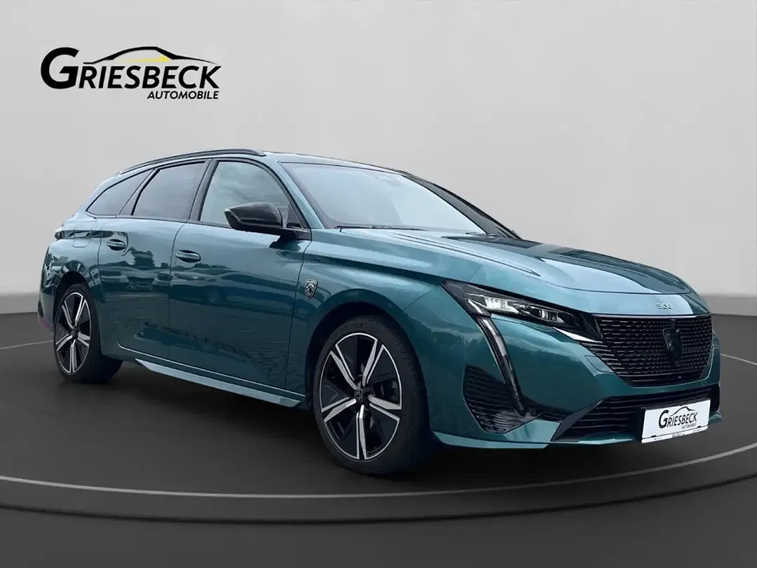 Peugeot 308 - Thumbnail 3