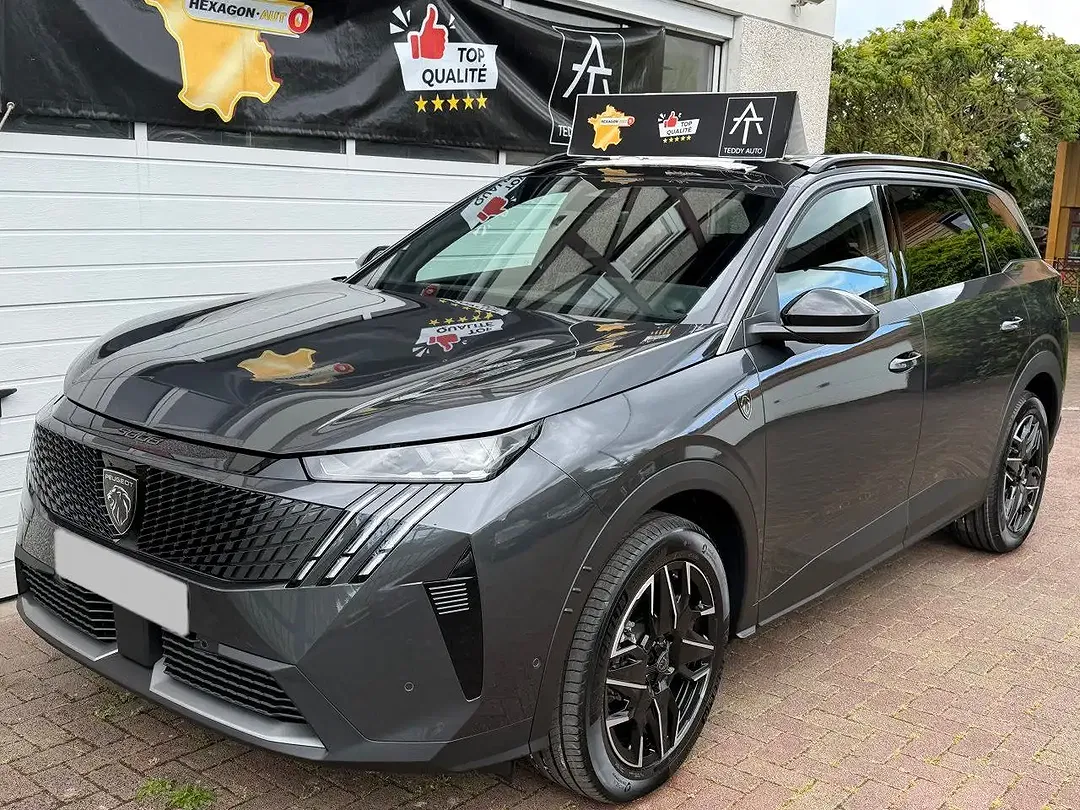 Peugeot 5008 - Thumbnail 1