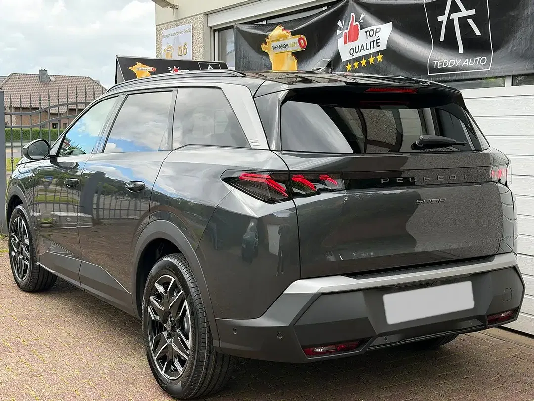 Peugeot 5008 - Thumbnail 6