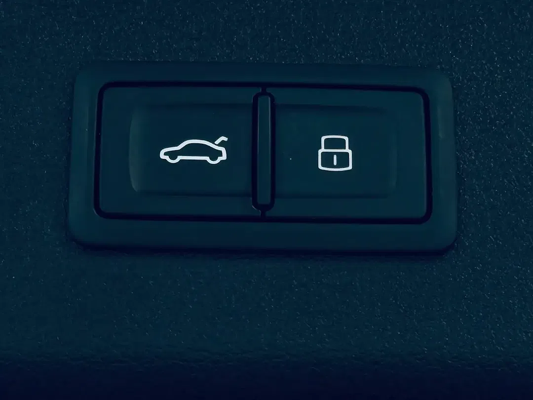 Audi A4 - Thumbnail 8