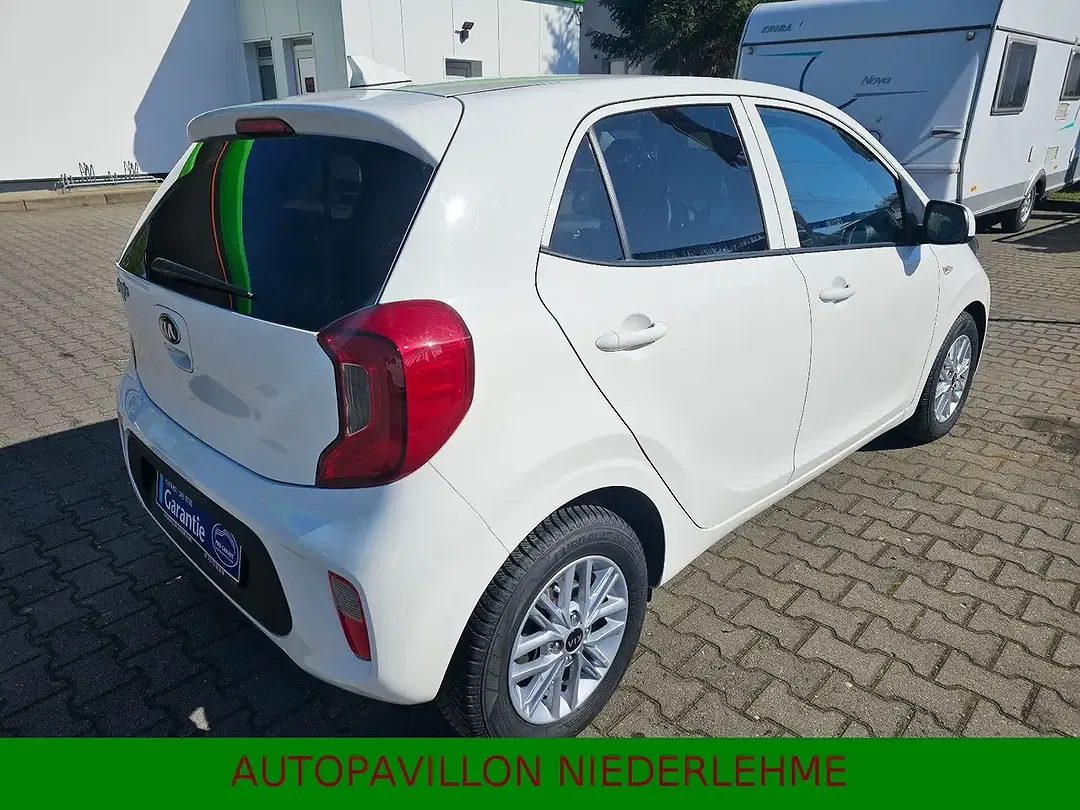 Kia Picanto - Thumbnail 4