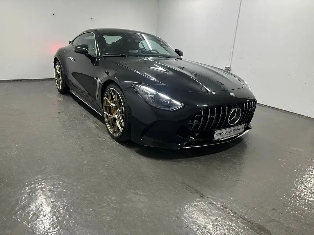 Mercedes-Benz AMG GT - Thumbnail 2