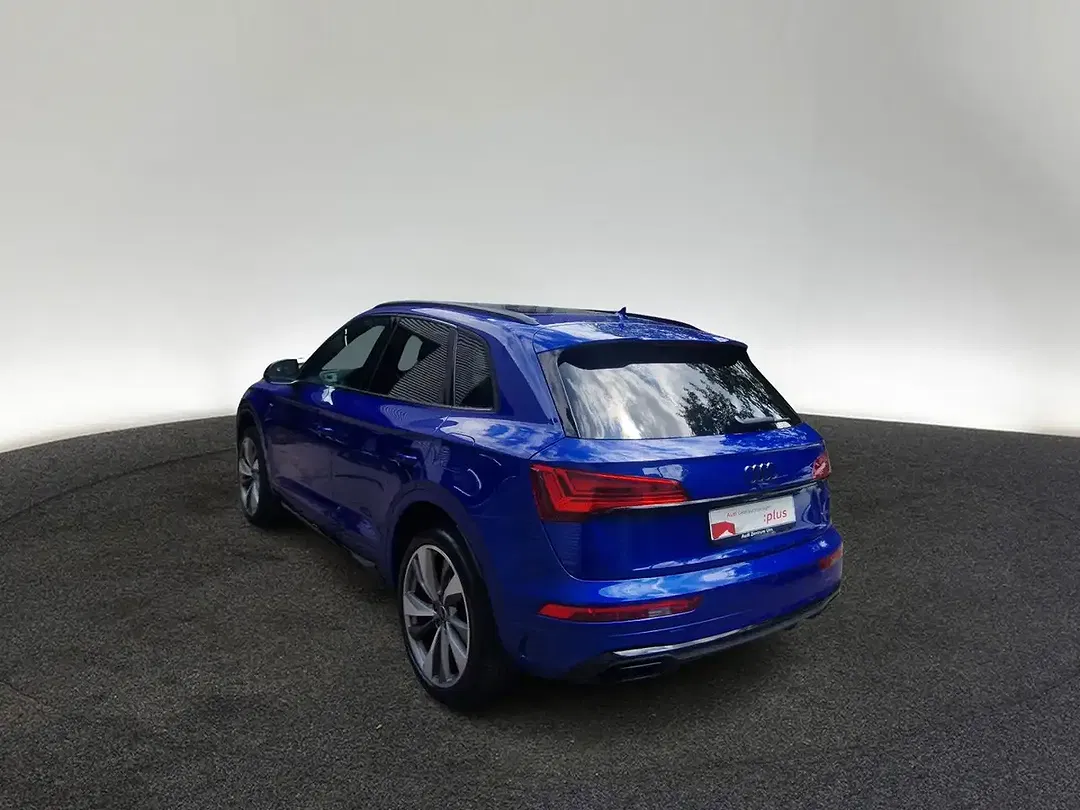 Audi Q5 - Thumbnail 3