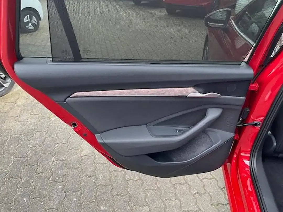Skoda Superb - Thumbnail 15