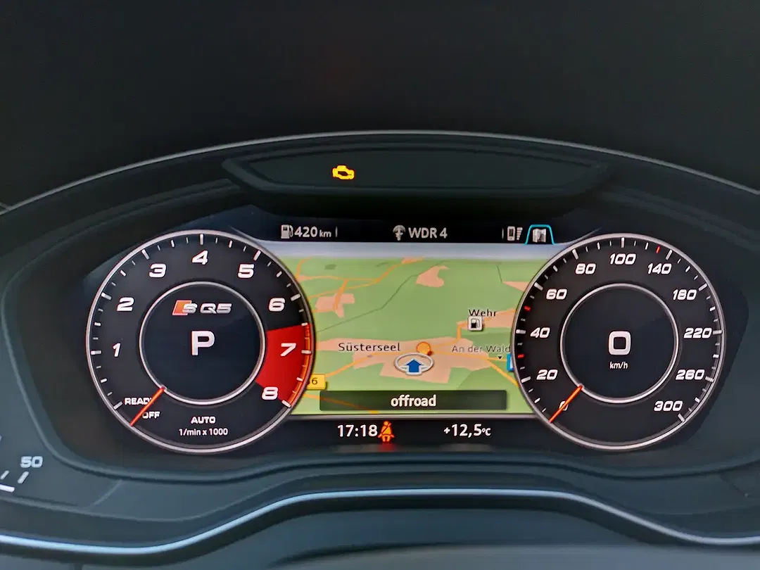 Audi SQ5 - Thumbnail 15