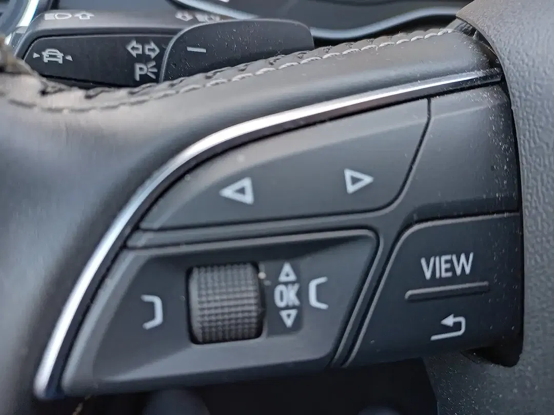 Audi SQ5 - Thumbnail 16