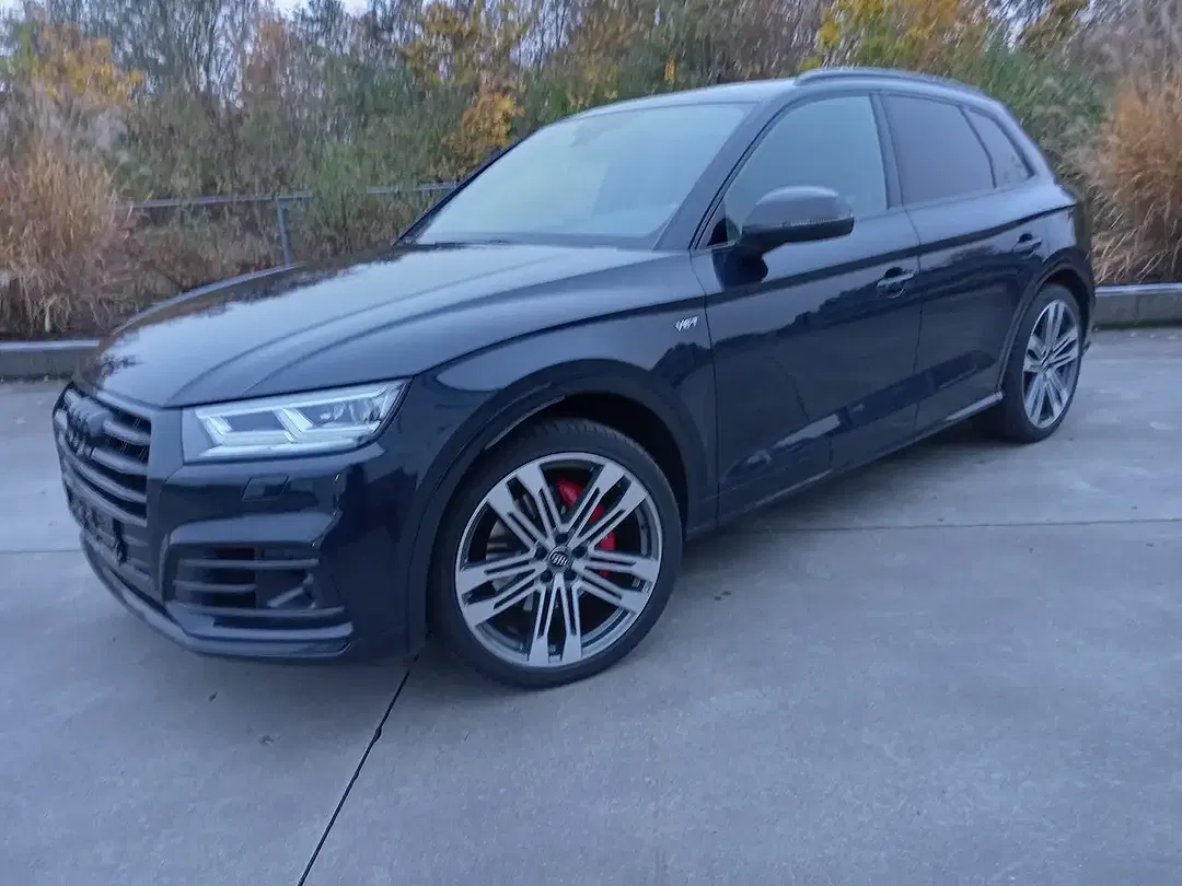 Audi SQ5 - Thumbnail 4