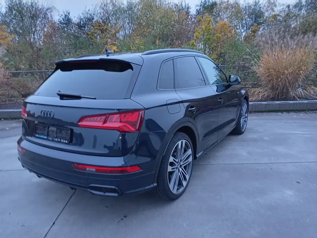 Audi SQ5 - Thumbnail 8